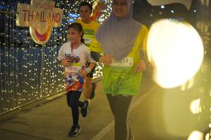 BIB: 10022, 9367, 50015
                            <button type="button" onclick="openModal(21750290)" class="btn btn-primary btn-sm float-right btn-popup" data-toggle="modal" data-target=".modal-high-quality">
                        <i class="fas fa-shopping-cart"></i> Add to Cart
                    </button>
                                            <button type="button" onclick="isThisMe(21750290, true)" class="btn btn-success btn-sm float-right btn-popup btn-isme hidden" data-toggle="tooltip" data-placement="bottom" title="นี่คือรูปของคุณใช่ไหม คลิกที่นี่เพื่อเอาเข้าอัลบั้ม">
                        <i class="fas fa-plus"></i> Add to album
                    </button>
                    <button type="button" onclick="isThisMe(21750290, false)" class="btn btn-warning btn-sm float-right btn-popup btn-isnotme hidden">
                        <i class="fas fa-ban"></i> Remove from album
                    </button>